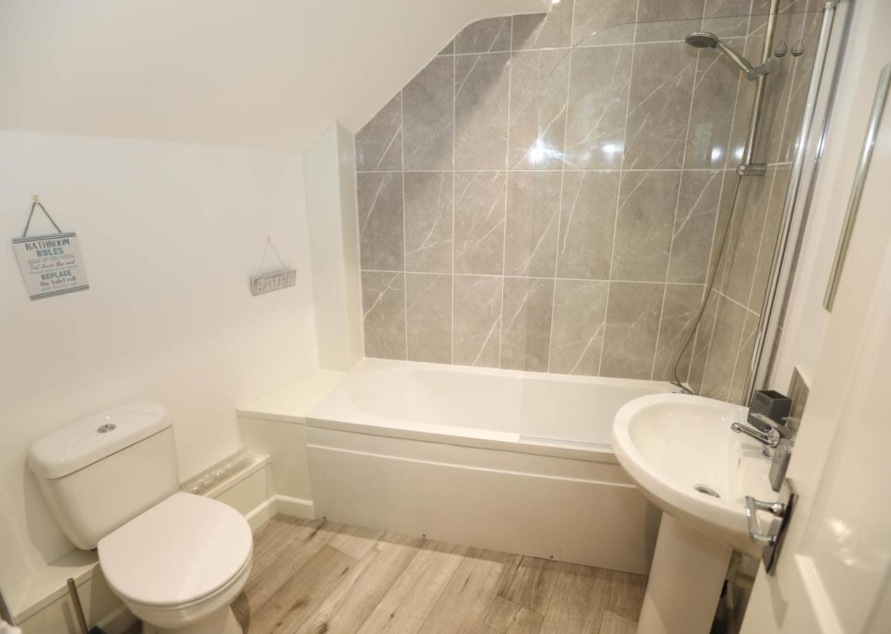 Exmouth - Apartment 2, Strand House - Modern 2 Bedroom Apartment, Perfect Location For Access To Beach & Town Centre - Sleeps 4 Guests - Hosted By Rentmyhouse Екстер'єр фото