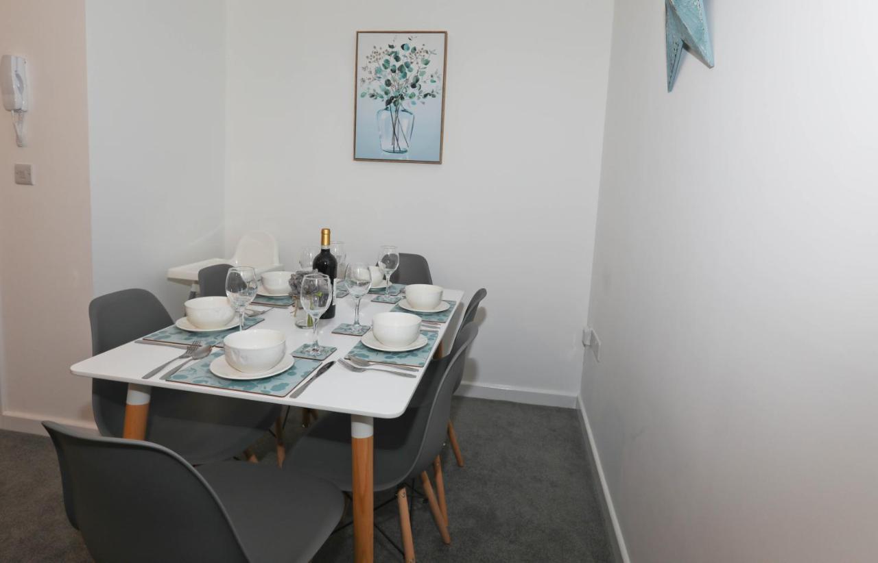 Exmouth - Apartment 2, Strand House - Modern 2 Bedroom Apartment, Perfect Location For Access To Beach & Town Centre - Sleeps 4 Guests - Hosted By Rentmyhouse Екстер'єр фото